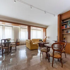 Apartment Getthekey Silvani, Bologna
