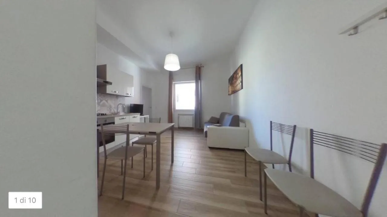 Santa Croce,14 Apartments Bologna 0*,