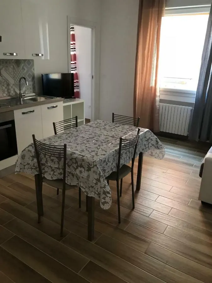 Santa Croce,14 Apartments Bologna