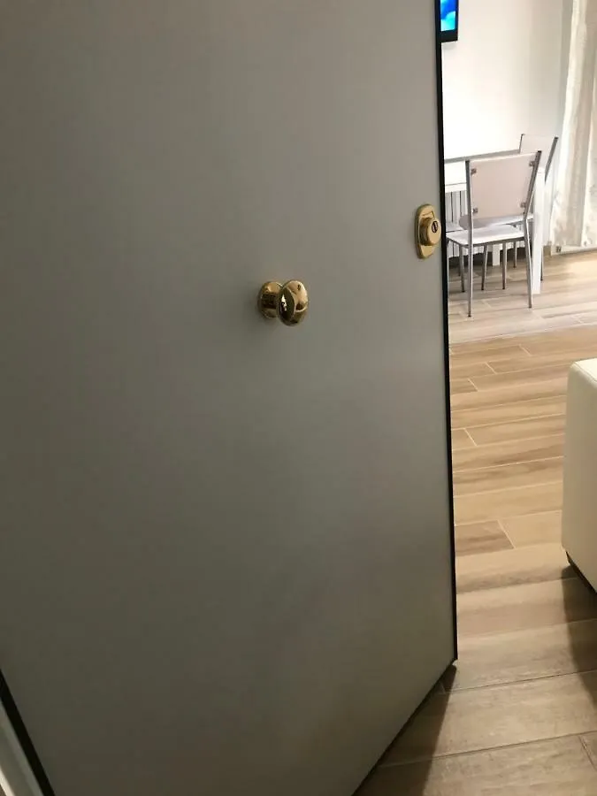 Santa Croce,14 Apartments Bologna