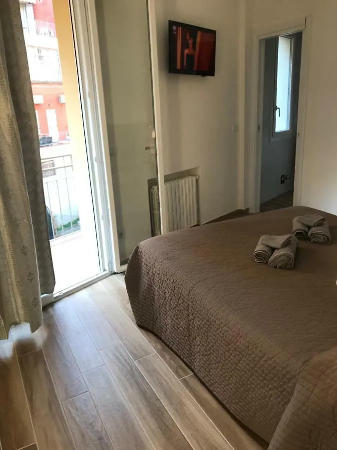 Santa Croce,14 Apartments Bologna